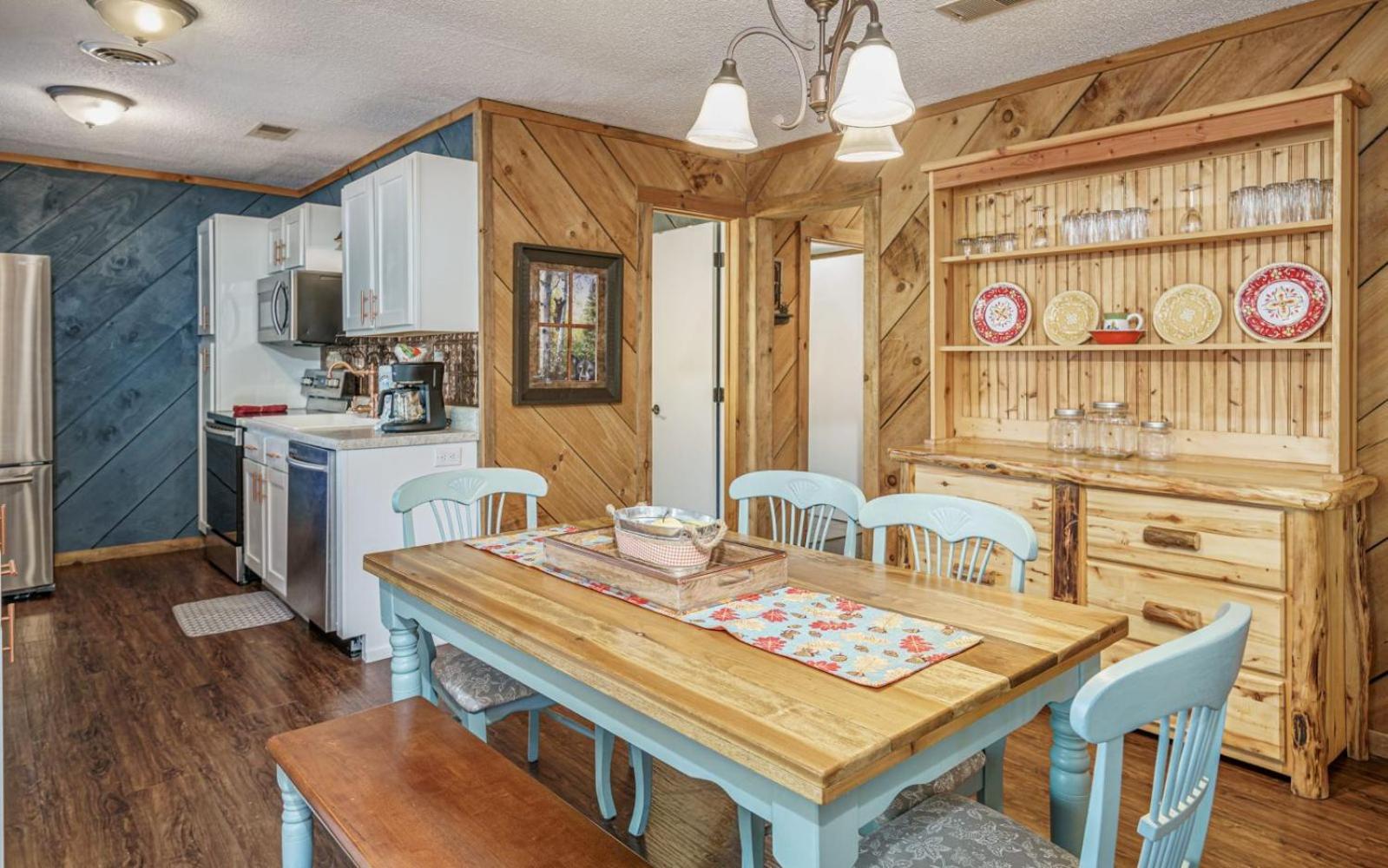 Wooded Bliss Hot Tub Single Level Cabin With No Steps Rocking Chairs And Wooded Views Pigeon Forge Εξωτερικό φωτογραφία
